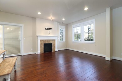 12117 SW Lausanne St, Wilsonville, OR 97070 - photo 4