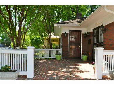 Another view of this fabulous patio!  Great place 