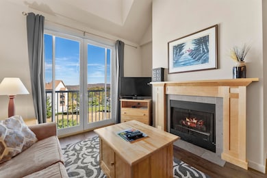 771 Stratton Mountain Access Rd unit 457, Stratton, VT 05360 - photo 4