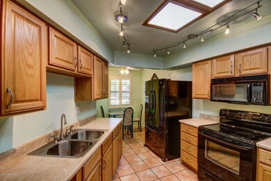 17271 N 105th Ave, Sun City, AZ 85373 - photo 3