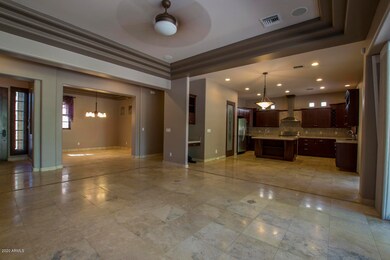 1326 E Catamaran Dr, Gilbert, AZ 85234 - photo 4