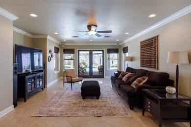 6331 Wynnwood Ln, Houston, TX 77008 - photo 3