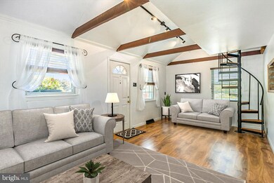 300 N 45th St, Harrisburg, PA 17111 - photo 3