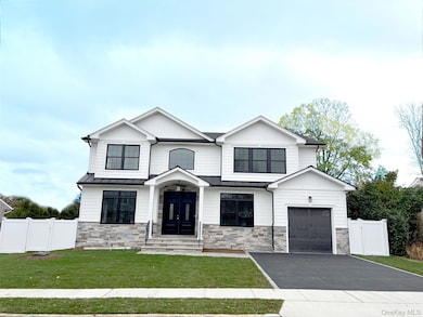 1750 Henry Rd, Merrick, NY 11566 - photo 4