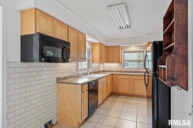 66 Ruth Ct, Springfield, IL 62704 - photo 7