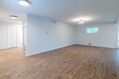 1101 W Texas St, Denison, TX 75020 - photo 7