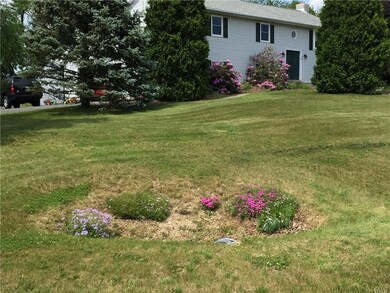 214 Ruth Rd, Bath, PA 18014 - photo 2