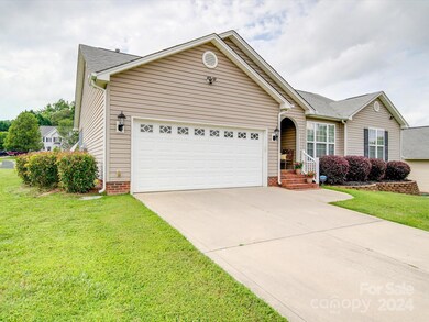 801 Summey Farm Dr, Dallas, NC 28034 - photo 3