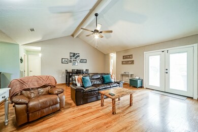 500 Belmont Dr, Friendswood, TX 77546 - photo 7