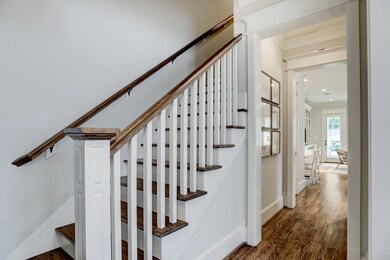 205 E 26th St, Houston, TX 77008 - photo 4