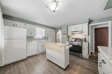 289 Orchard Dr, Buffalo, NY 14223 - photo 4