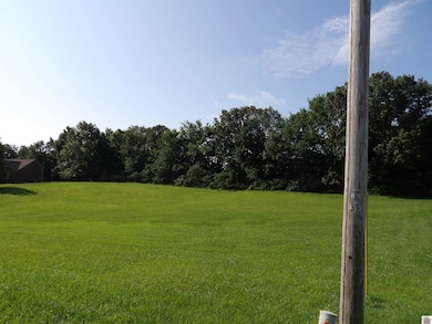 180 Deerfield Cir, Benton, KY 42025 - photo 4