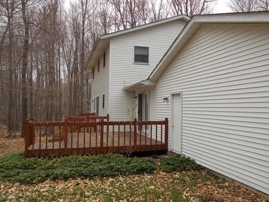 2120 Locust Ridge Rd, Pocono Lake, PA 18347 - photo 7