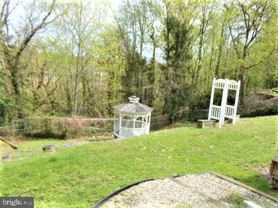 210 Briar Hill Ln, Woodbury, NJ 08096 - photo 4