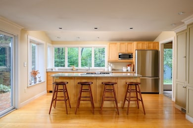 79 Whitcomb Ave, Hingham, MA 02043 - photo 5