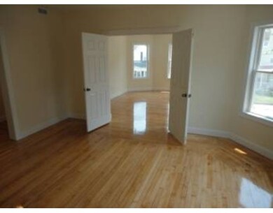 25 Jayne St, Attleboro, MA 02703 - photo 2