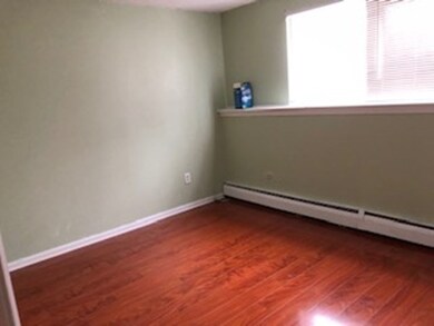 700 Robbins Ave unit 7, Dracut, MA 01826 - photo 5