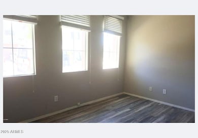 1410 E Mobile Ln, Phoenix, AZ 85040 - photo 6