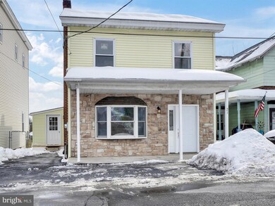 21 W Adamsdale Rd, Schuylkill Haven, PA 17972 - photo 2