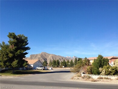Looking Into Culdesac From Fort Apache Rd