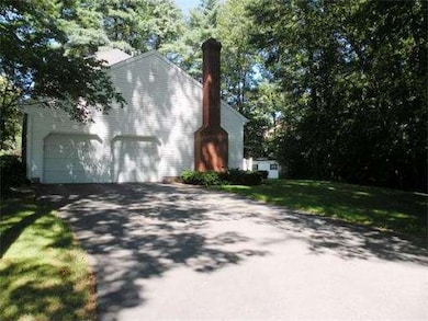 38 Charles River Dr, Franklin, MA 02038 - photo 5