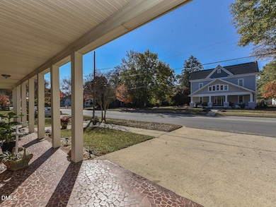 314 W Main St, Benson, NC 27504 - photo 4