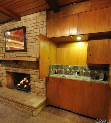 Wet Bar in the Family Room.