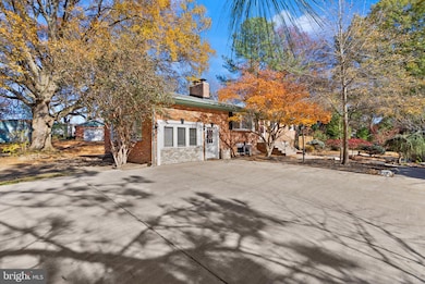 4211 Downing St, Annandale, VA 22003 - photo 4