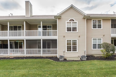 2962 Hunley Dr unit 41, Ann Arbor, MI 48105 - photo 3