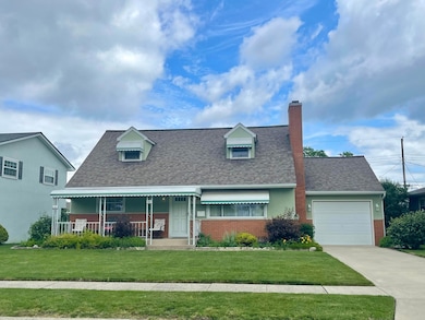 GREAT CURB APPEAL!