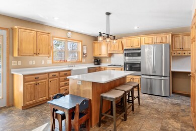 1401 Woodduck Ln, Plover, WI 54467 - photo 6