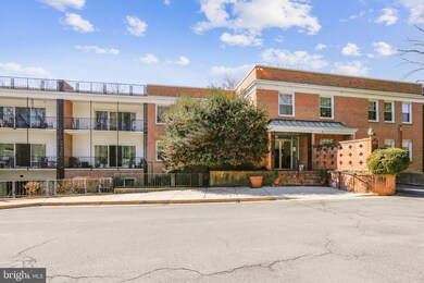 3535 Chevy Chase Lake Dr unit 303, Chevy Chase, MD 20815 - photo 3