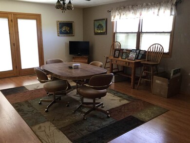 1993 E Renee Rd, North Platte, NE 69101 - photo 4