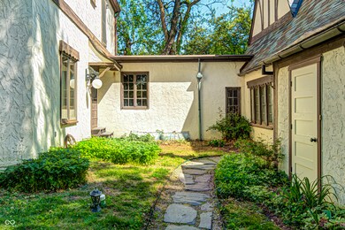 4302 W Kessler Boulevard North Dr, Indianapolis, IN 46220 - photo 2