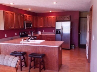 387 Sara Ln, La Porte, IN 46350 - photo 2