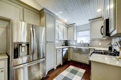 4315 Piney Woods Dr, Houston, TX 77018 - photo 6