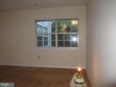 9270 Cherry Ln unit 63, Laurel, MD 20708 - photo 3
