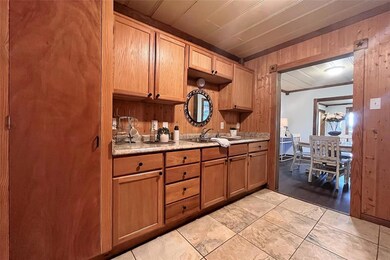 429 E Hanna St, Denison, TX 75021 - photo 5