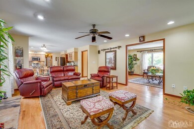 9 Tulsa Ct, Monmouth Junction, NJ 08852 - photo 7