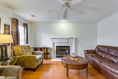 1661 Baltusrol Living2