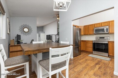 07-Dining Room 20240315-DW-3744