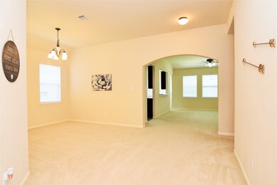 8918 Parlin Ridge Dr, Houston, TX 77040 - photo 3