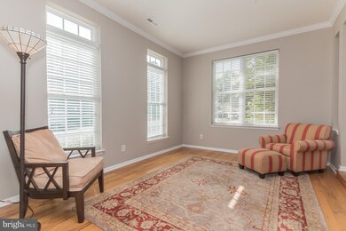 42486 Legacy Park Dr, Ashburn, VA 20148 - photo 2