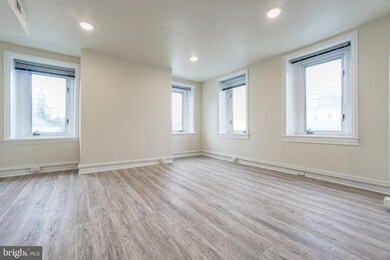 450 Germantown Pike unit 2, Lafayette Hill, PA 19444 - photo 3