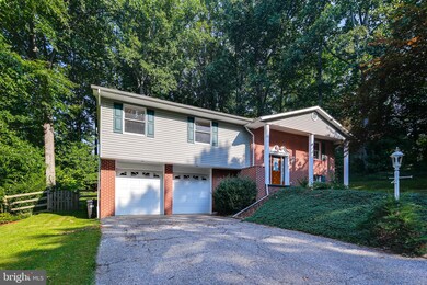 6228 Oak Hill Dr, Sykesville, MD 21784 - photo 3