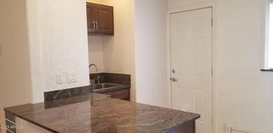 96 W Cypress St unit 8, Phoenix, AZ 85003 - photo 4