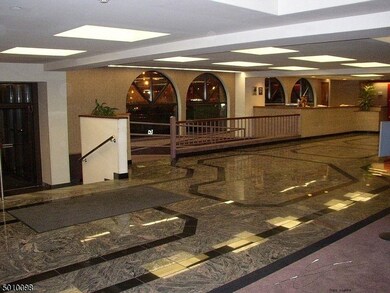 111 Mulberry St unit 4P, Newark, NJ 07102 - photo 4