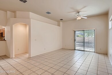 7-862605450-07 Living Room