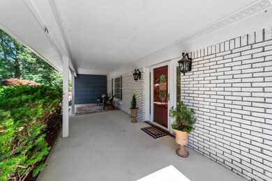 17 Woodhollow Rd, Princeton Junction, NJ 08550 - photo 4