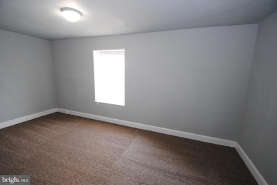 205 Jones Ave unit 2, Burlington, NJ 08016 - photo 6